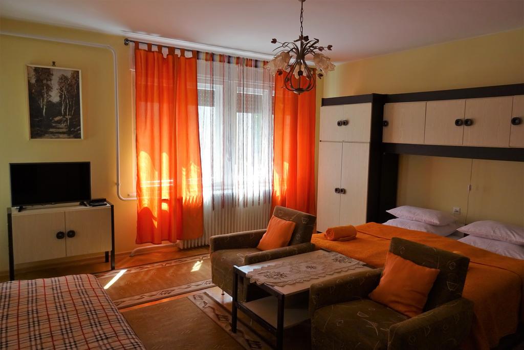Altan Apartments Hévíz Buitenkant foto
